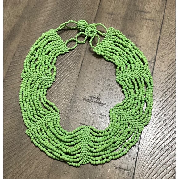 Art Deco Style Scalloped Seed Bead Glass Bib Necklace Green Boho Festival - Picture 1 of 6